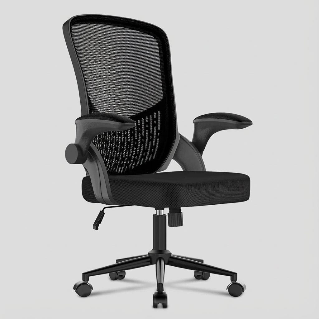 Chaise de bureau ergonomique noire avec dossier en maille respirante, assise rembourrée, accoudoirs relevables et base pivotante à roulettes