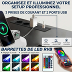 Gros plan sur le hub de recharge 3 prises et 2 ports USB avec l'application de contrôle des bandeaux LED du bureau d'angle gaming L-Tech 136.