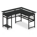 Bureau d'angle gaming L-Tech 136 noir mat en position centrale isolé sur fond blanc style studio.