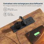 Bloc de prises électriques et ports USB intégrés sur le plateau du bureau Volta