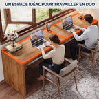 Bureau en bois Lignum Duo aménagé avec double espace pour travailler à deux personnes
