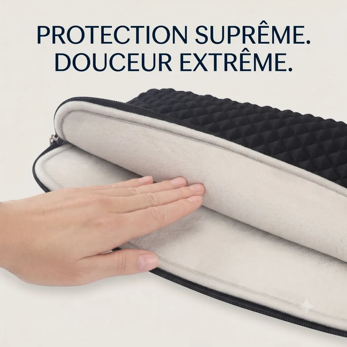 Intérieur en mousse polaire douce et protection thermique de la housse pour macbook Diamant.