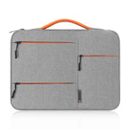 Vue de face de la housse ordinateur Nomad-Stretch gris clair sur fond blanc