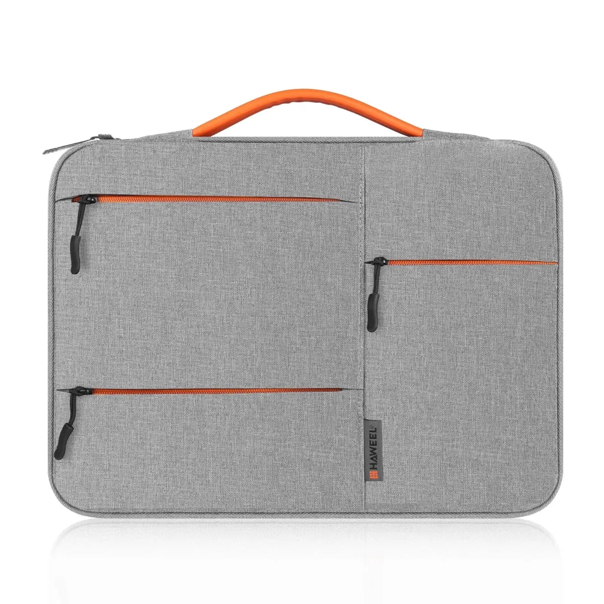 Vue de face de la housse ordinateur Nomad-Stretch gris clair sur fond blanc