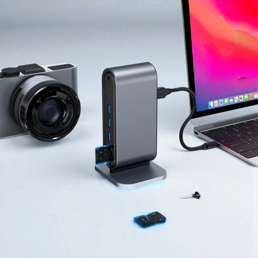 Hub USB-C 12-en-1 aluminium gris espace avec Power Delivery 100W et HDMI 4K