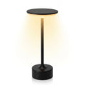 Lampe de bureau LUXOR Liberté Absolue déclinée en finition noir mat pour un style contemporain.