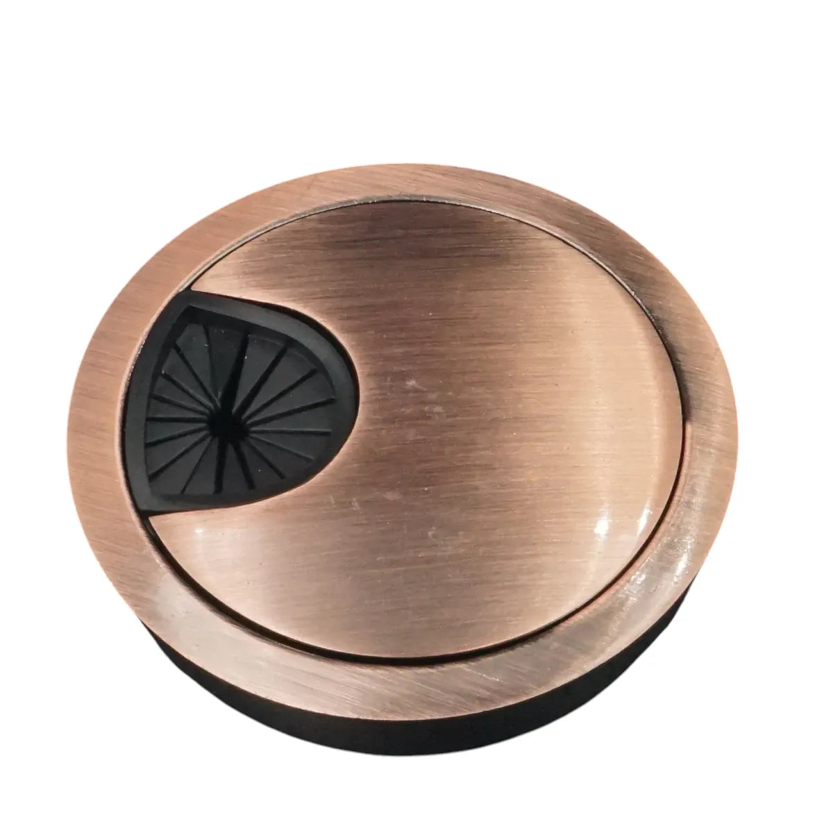 Obturateur passe câbles Aura Core bronze rouge pour un setup clean et la protection des câbles.