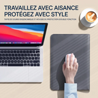 Pochette fine ordinateur Lift dépliée à plat pour servir de tapis de souris synchrone lors d'une session de travail nomade.