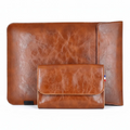 Pochette ordinateur DuoFolio en cuir cognac avec trousse d'accessoires assortie, étui ordinateur portable haut de gamme et protection antichoc ordinateur.