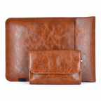 Pochette ordinateur DuoFolio en cuir cognac avec trousse d'accessoires assortie, étui ordinateur portable haut de gamme et protection antichoc ordinateur.