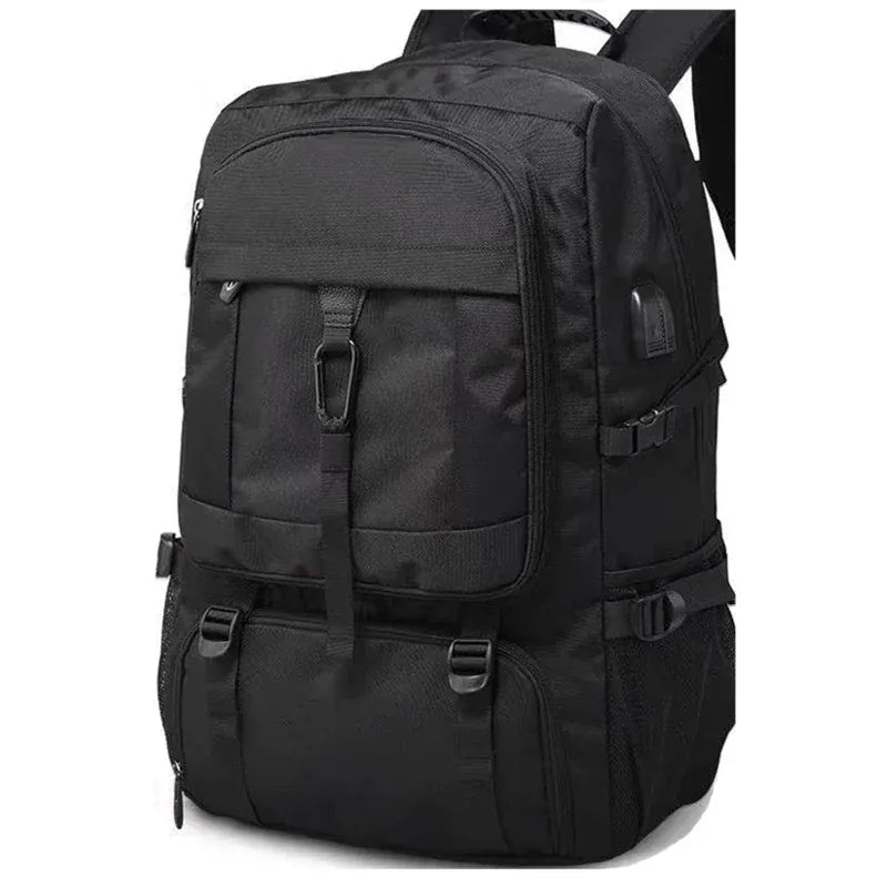Sac à dos ordinateur homme Flexium noir 80 litres sur fond blanc, vue studio de face