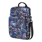Sacoche ordinateur pour femme Egyal à motif floral bleu sur fond blanc - Photo studio de face.