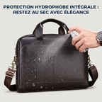 Test d'étanchéité et protection hydrophobe déperlante sur le cuir de la sacoche ordinateur homme L'Exécutif