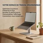 Station de travail pour laptop en acier carbone sur un bureau en chêne clair permettant d'optimiser l'espace et de préserver le dos.