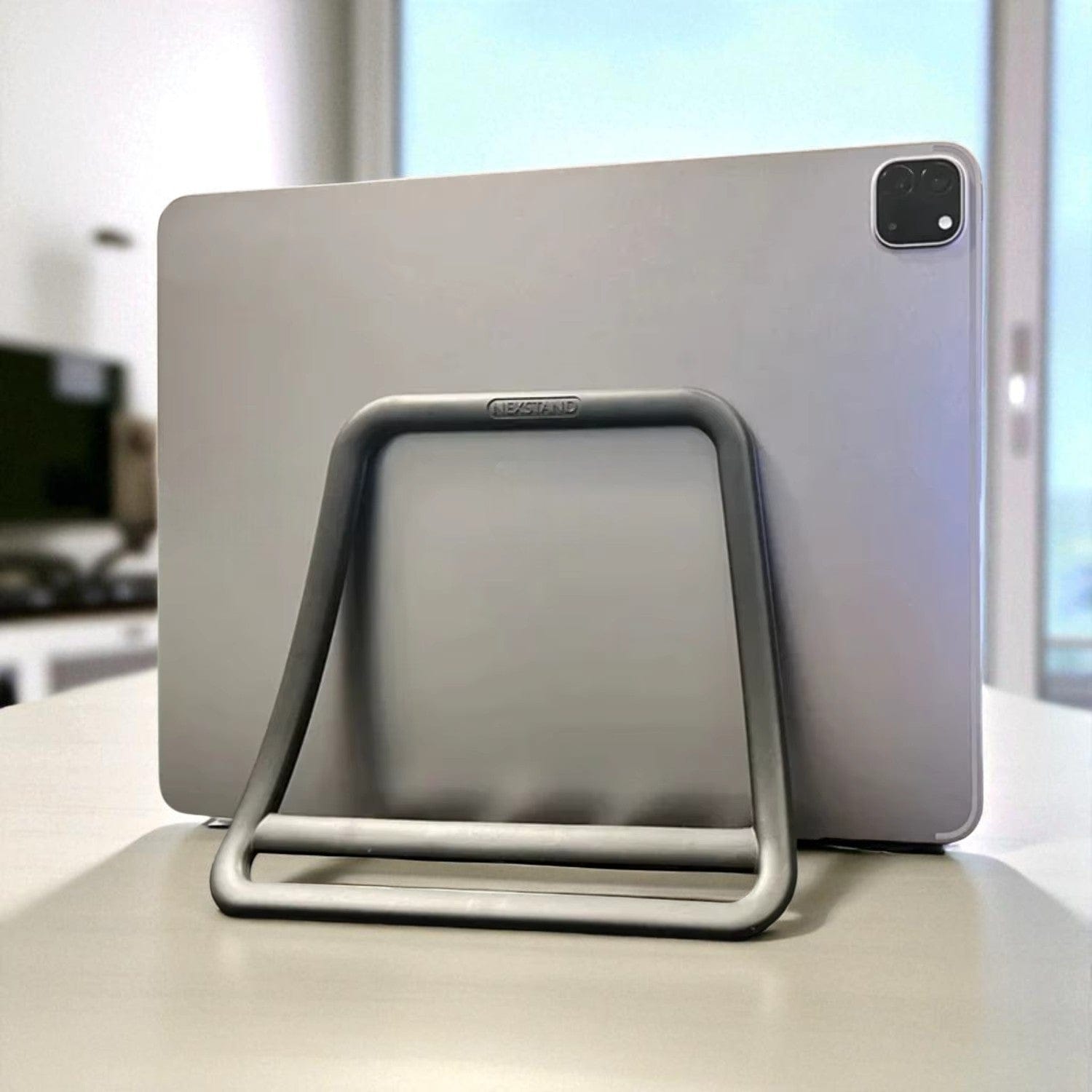 Support PC Portable Vertical Ajustable 13-17 Pouces