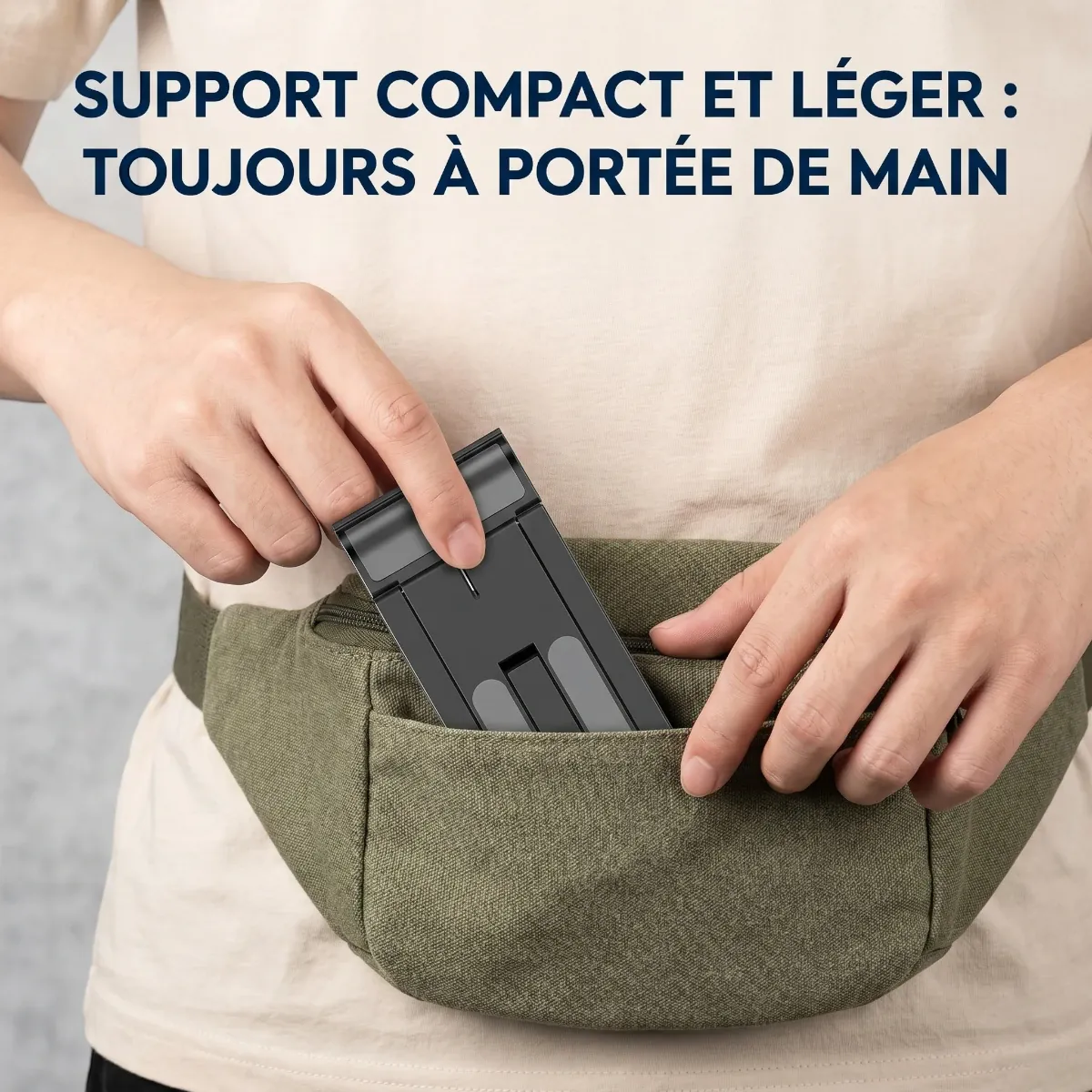 Support téléphone tablette pliable réglable universel plié et rangé dans une sacoche banane