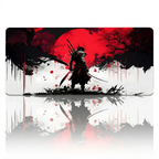 Vue de studio plate et de face du tapis de souris Bushido Horizon XXL complet avec le design samouraï, et son reflet miroir sur une surface blanche. Tissage Haute Densité, Précision & Glisse.