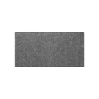 Vue générale du tapis de souris compact Aura Felt en feutre premium de dimensions 60x30 cm idéal pour les petits espaces.
