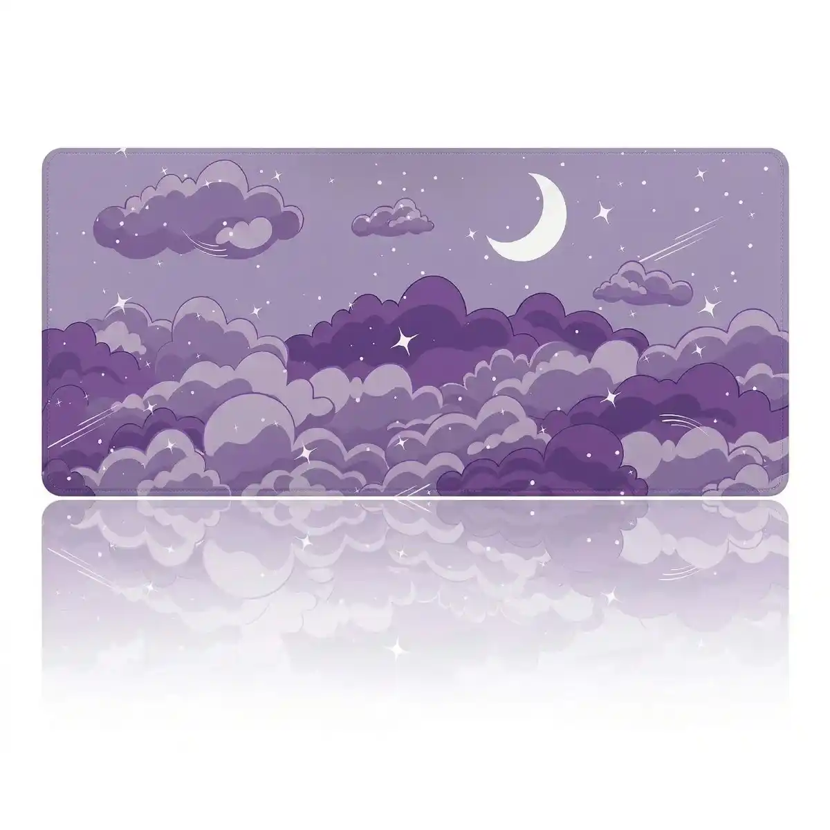 Tapis de souris XXL Skyscape de couleur violet clair avec un design de nuages et croissant de lune pour une ambiance zen et spirituelle.