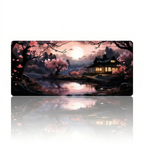 Tapis de souris XXL Kyoto Flow : vue de produit isolée avec reflet miroir, montrant le design détaillé de cerisiers en fleurs (sakura) et minka japonaise sous la lune.