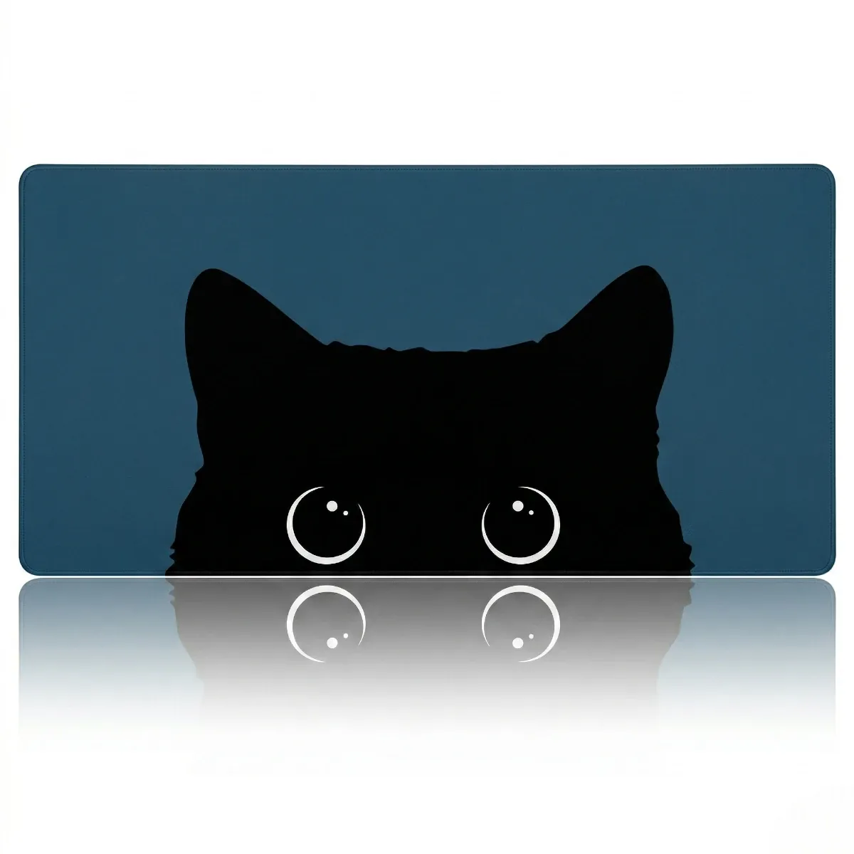 Tapis de souris Shadow Prowl bleu pétrole avec surface en tissu micro-texturé XXL pour une glisse fluide.